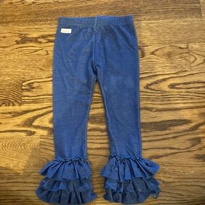 Chambray ruffle leggings